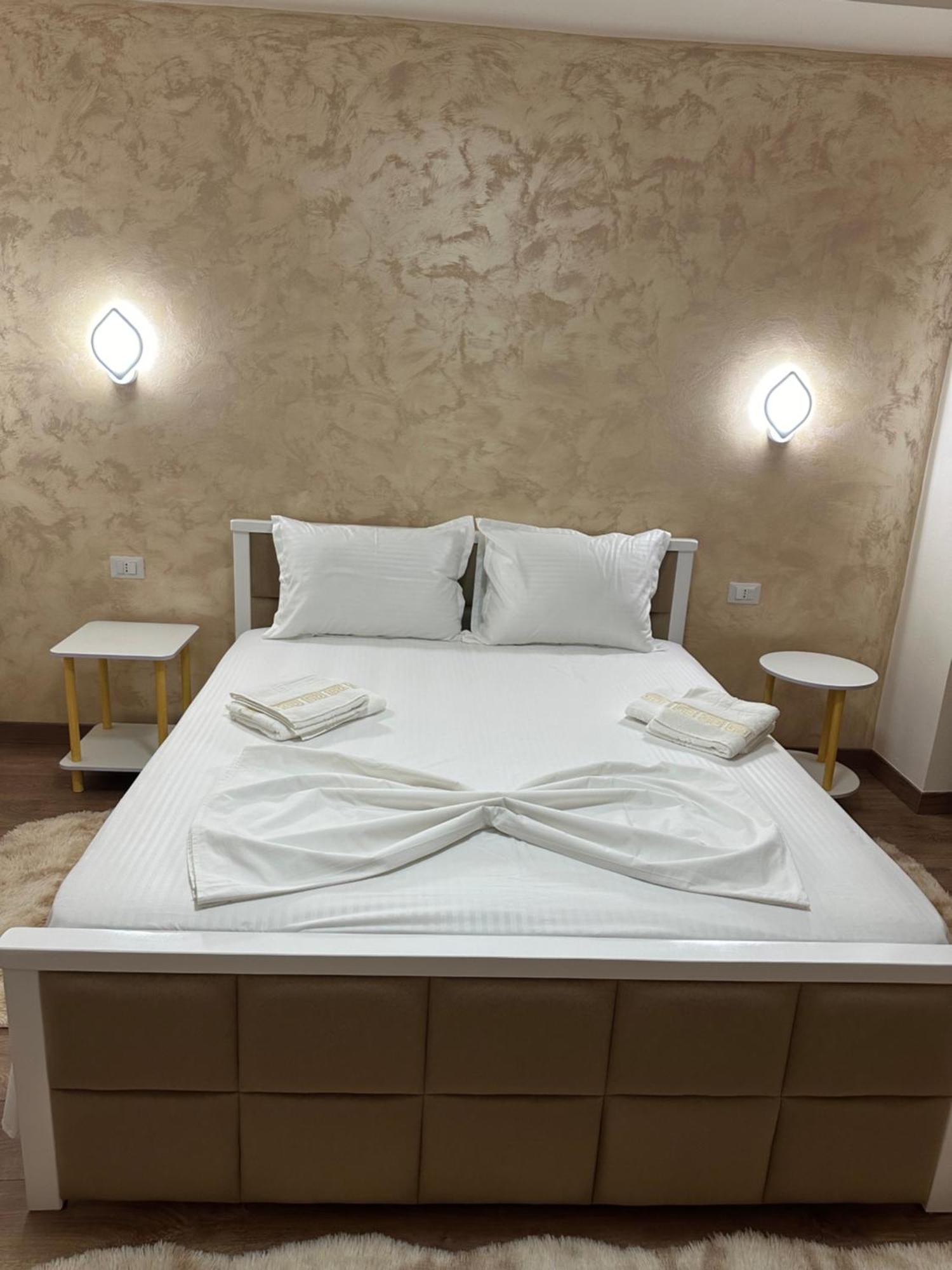 Guni Inn Krujë Esterno foto
